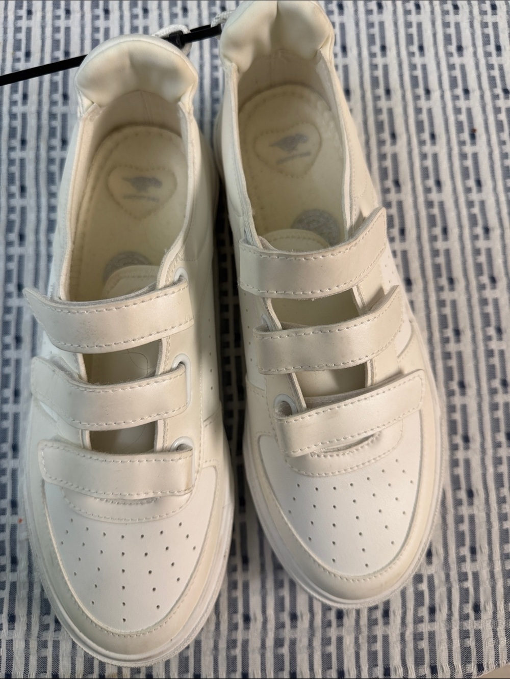 Rocket Dog White Kids Velcro Sneakers